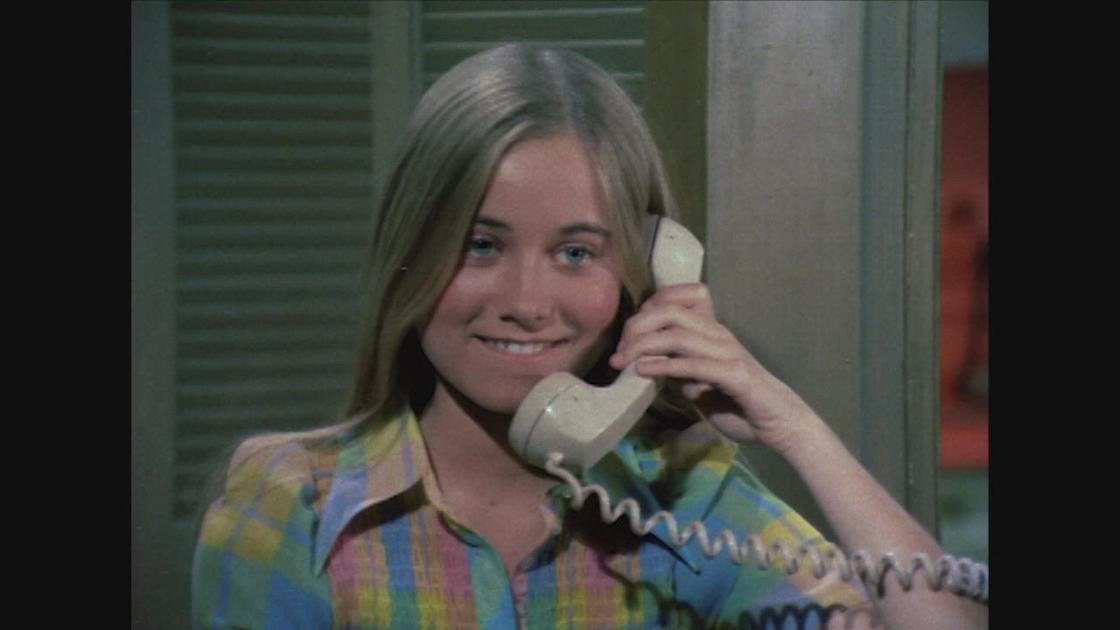 'The Brady Bunch' Marcia's Nose Video