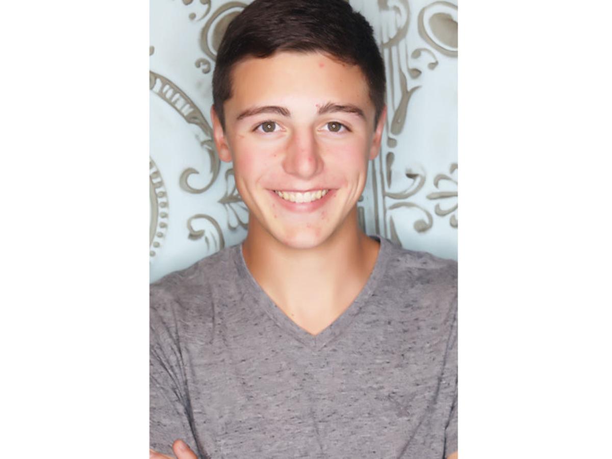 Zitek Captures Youth Leadership Honor News Fremonttribune Com Zitek Captures Youth Leadership Honor News Fremonttribune Com