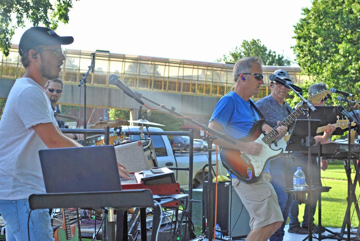 Summer Fun In Full Swing At Concert In The Park Local News Fremonttribune Com