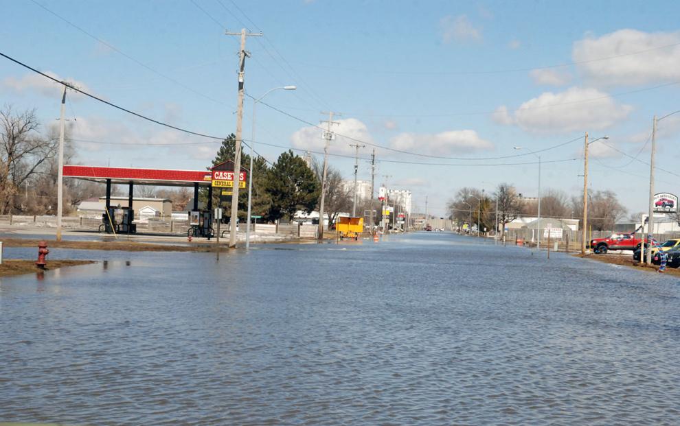 Flooding over roads closes off Fremont