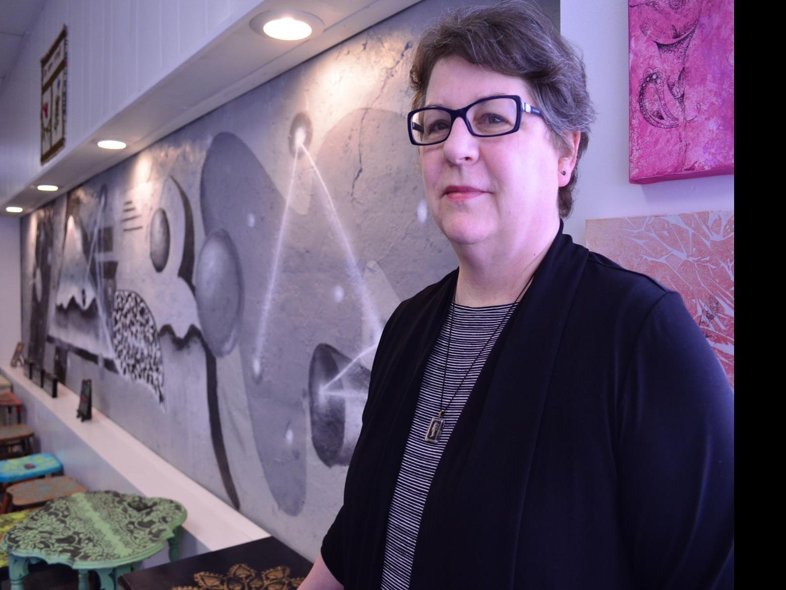 Cornerline Gallery Offers Local Art Scene Business