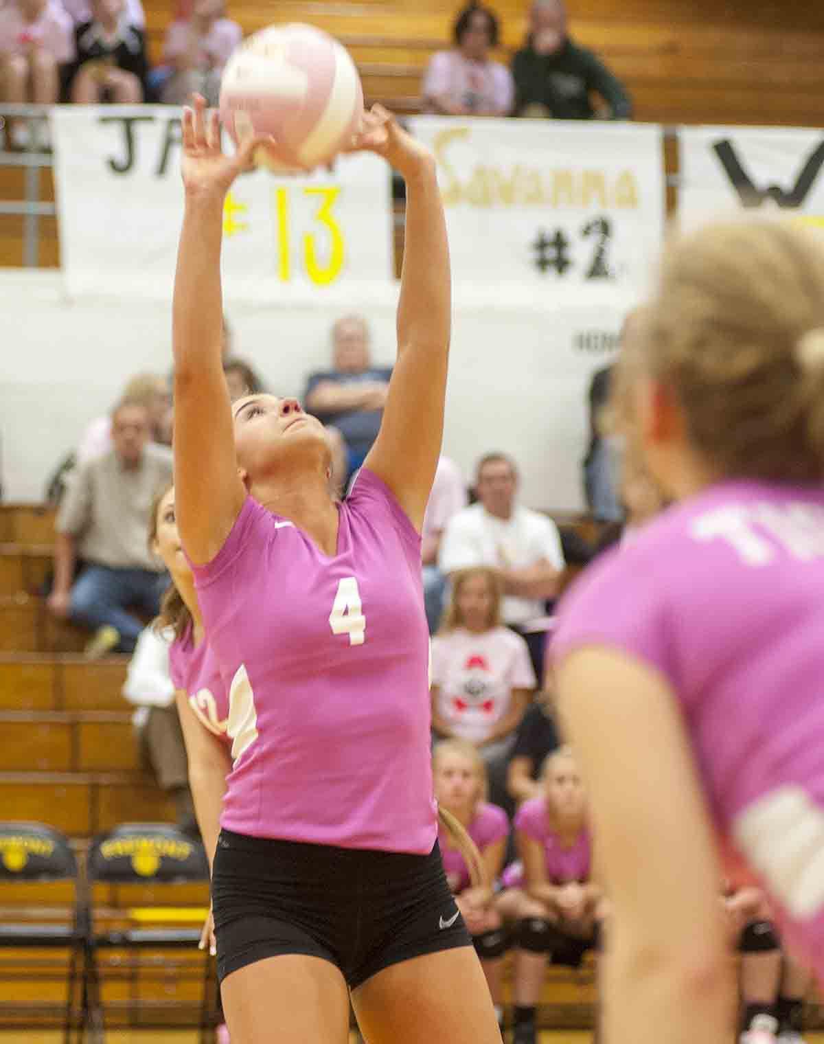 Photos: Fremont volleyball vs. North Star, 10.10.17