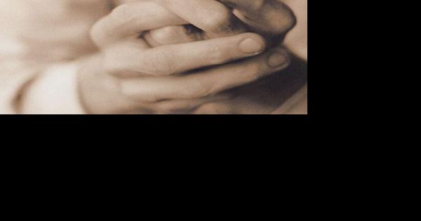 Does cracking your knuckles cause arthritis? Plus, how to get rid of bad breath, and more health news - Vimarsana News