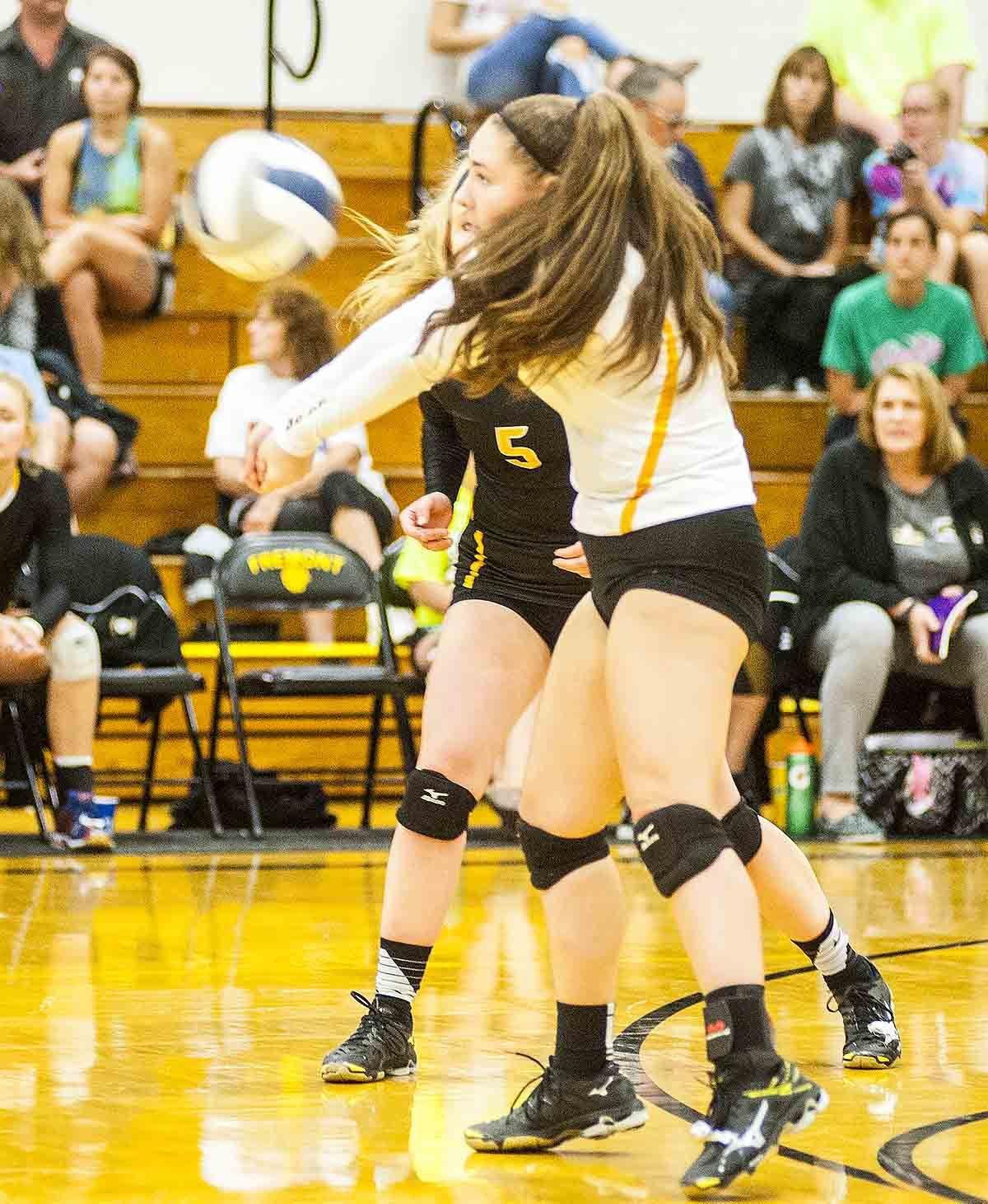 Photos: Fremont volleyball vs. Grand Island, 9.12.17