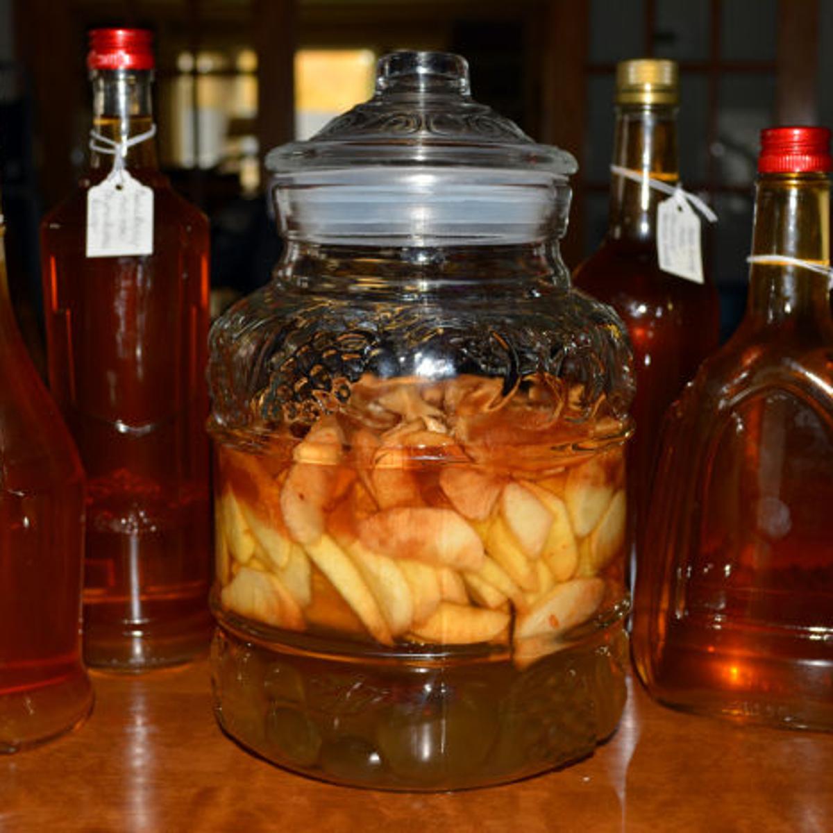 Homemade Apple Liqueur Is Like Sipping A Taste Of Autumn Food And Cooking Fremonttribune Com