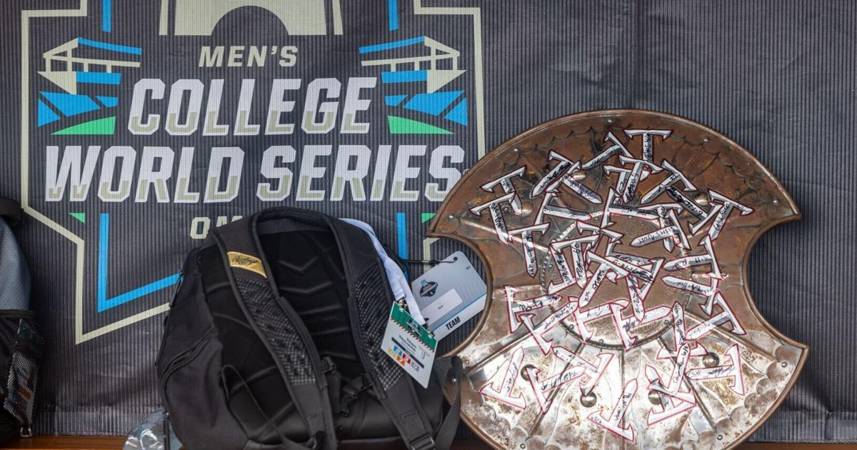 Thieves strike Troy bus at College World Series for $35K in camera gear