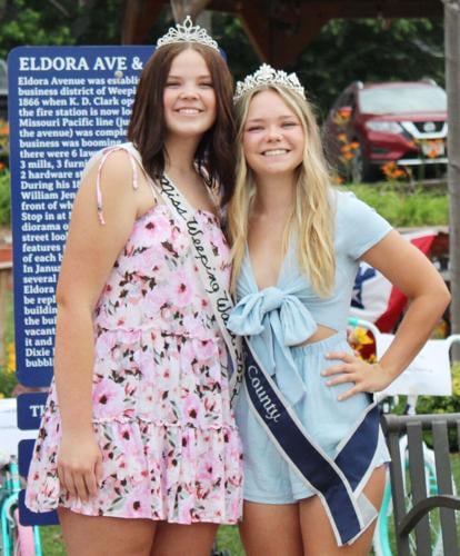 Josie Cave and Jami Twomey at coronation ceremony