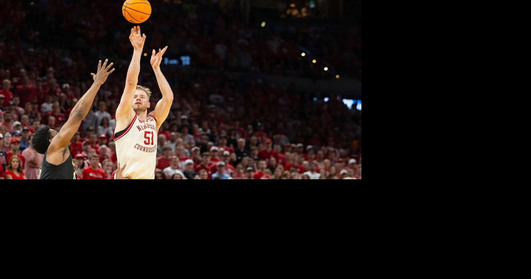 Live updates: Huskers' hot shooting forges halftime lead, with Vanderbilt still in striking range