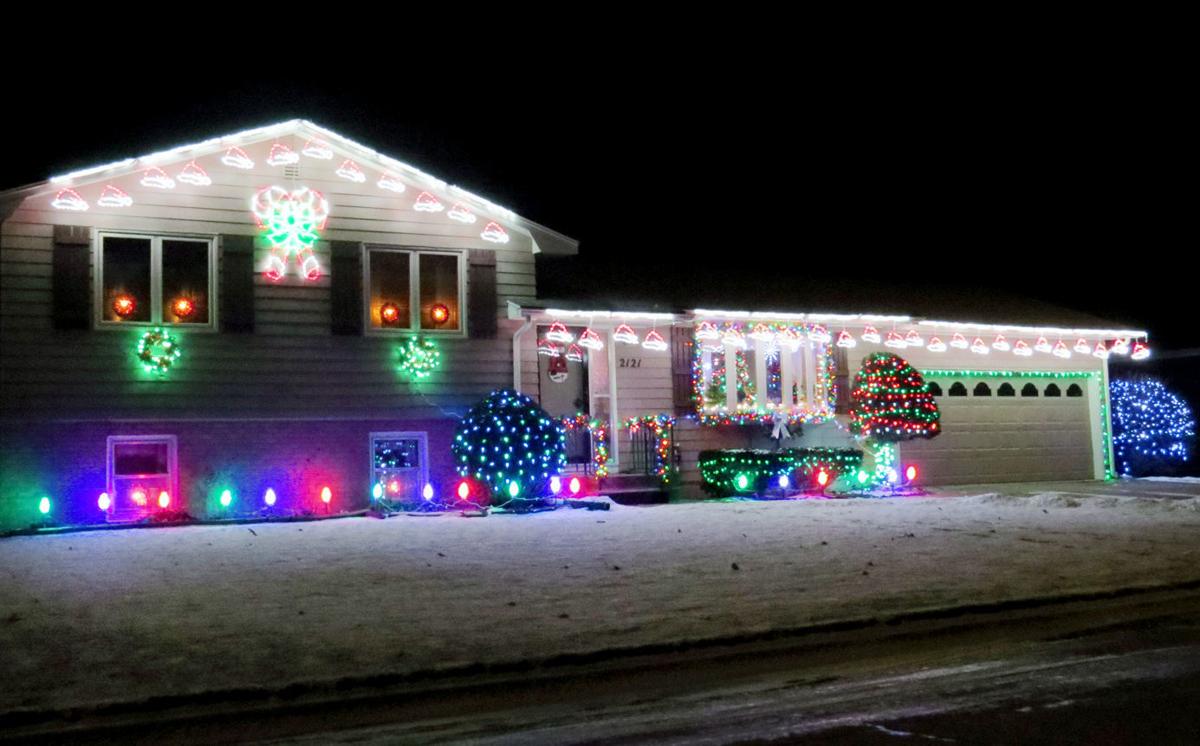 Tell us about Fremontarea holiday light displays