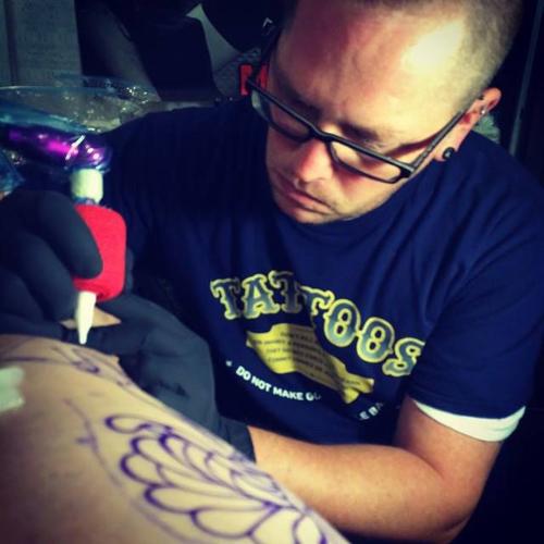 tattooing2.jpg