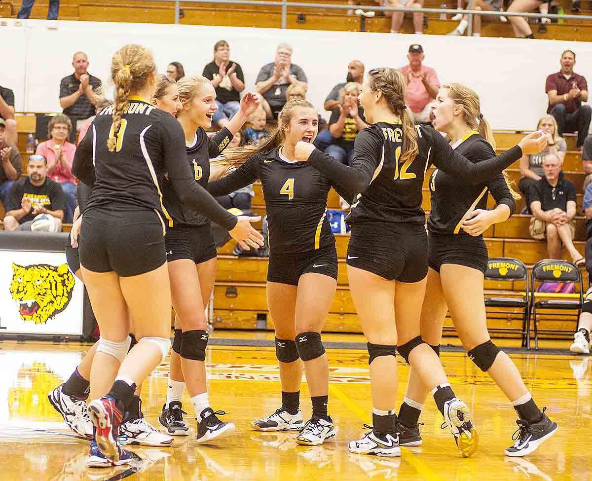 Photos: Fremont volleyball vs. Grand Island, 9.12.17
