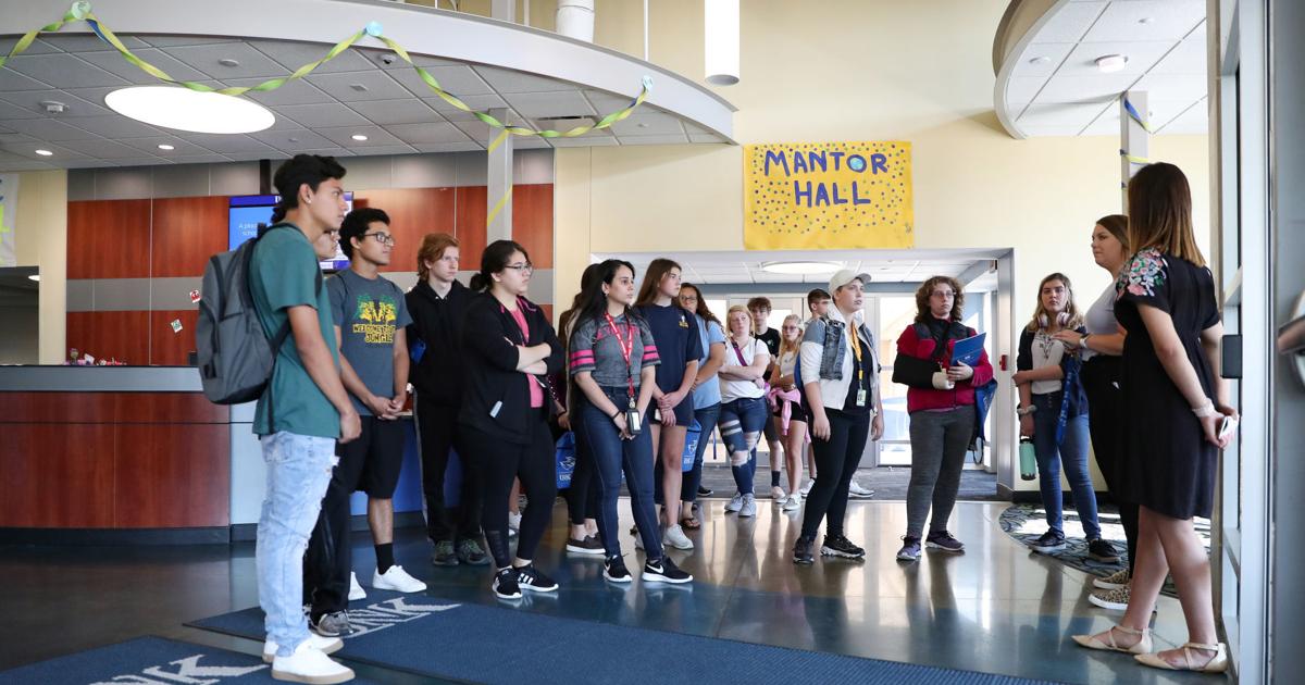 What is supply chain management? UNK lets Fremont students find out