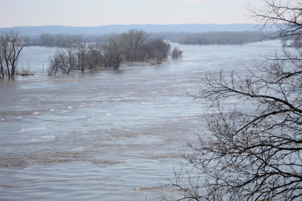 Plattsmouth Toll Bridge remains closed due to floods News