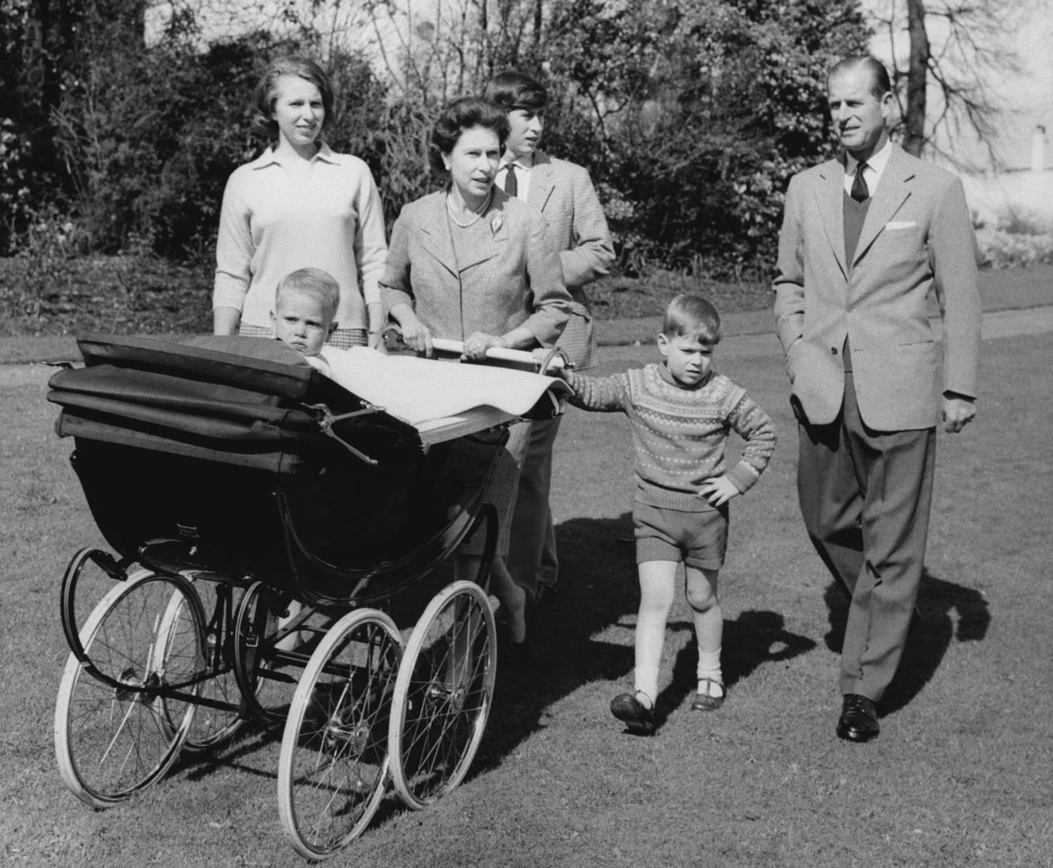 By the numbers: Facts and figures about Queen Elizabeth II | Gallery