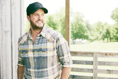 Luke Bryan story photo