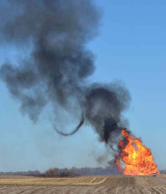 Towering Inferno: Natural Gas Pipeline Fire Forces Family To Flee ...