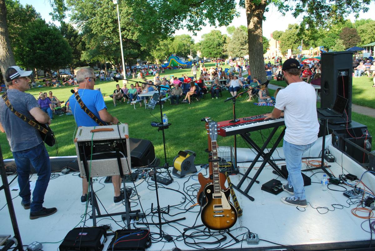 Summer Fun In Full Swing At Concert In The Park Local News Fremonttribune Com