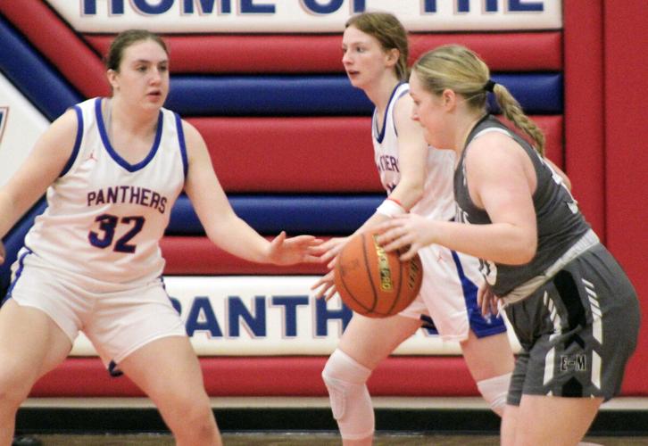 Madie Justesen against Palmyra