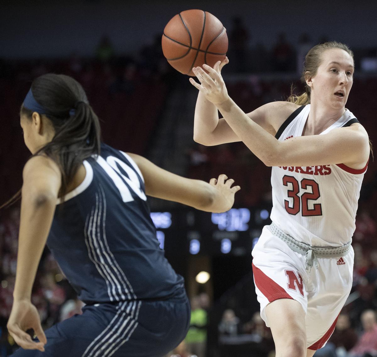 Nebraska Leading Scorer Leigha Brown Plans To Transfer Huskers