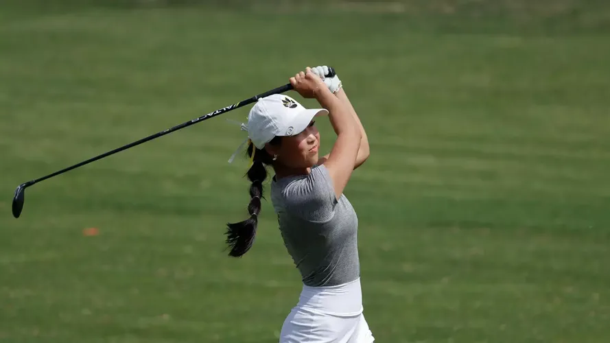 WSC women's golf closes season at NCAA Central Regional