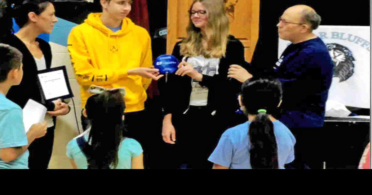 Cedar Bluffs recognized for exchange program