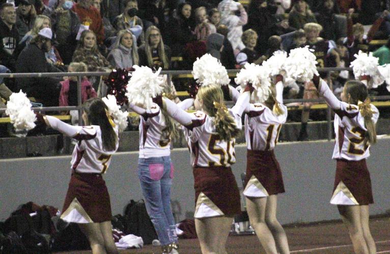 Conestoga cheerleaders at game photo 3