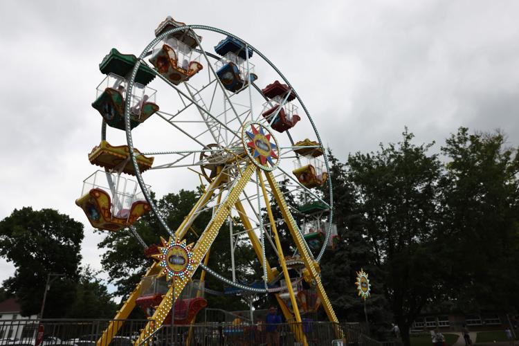 Thousands brave heat for Old Settlers Days fun in North Bend