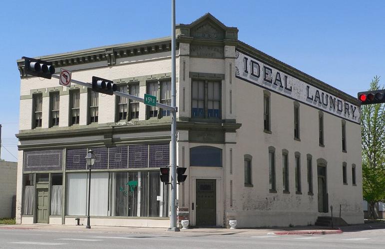 Osterman and Tremaine Building
