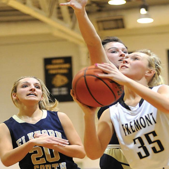 Elkhorn South Builds Off Early Lead Against Tigers High School