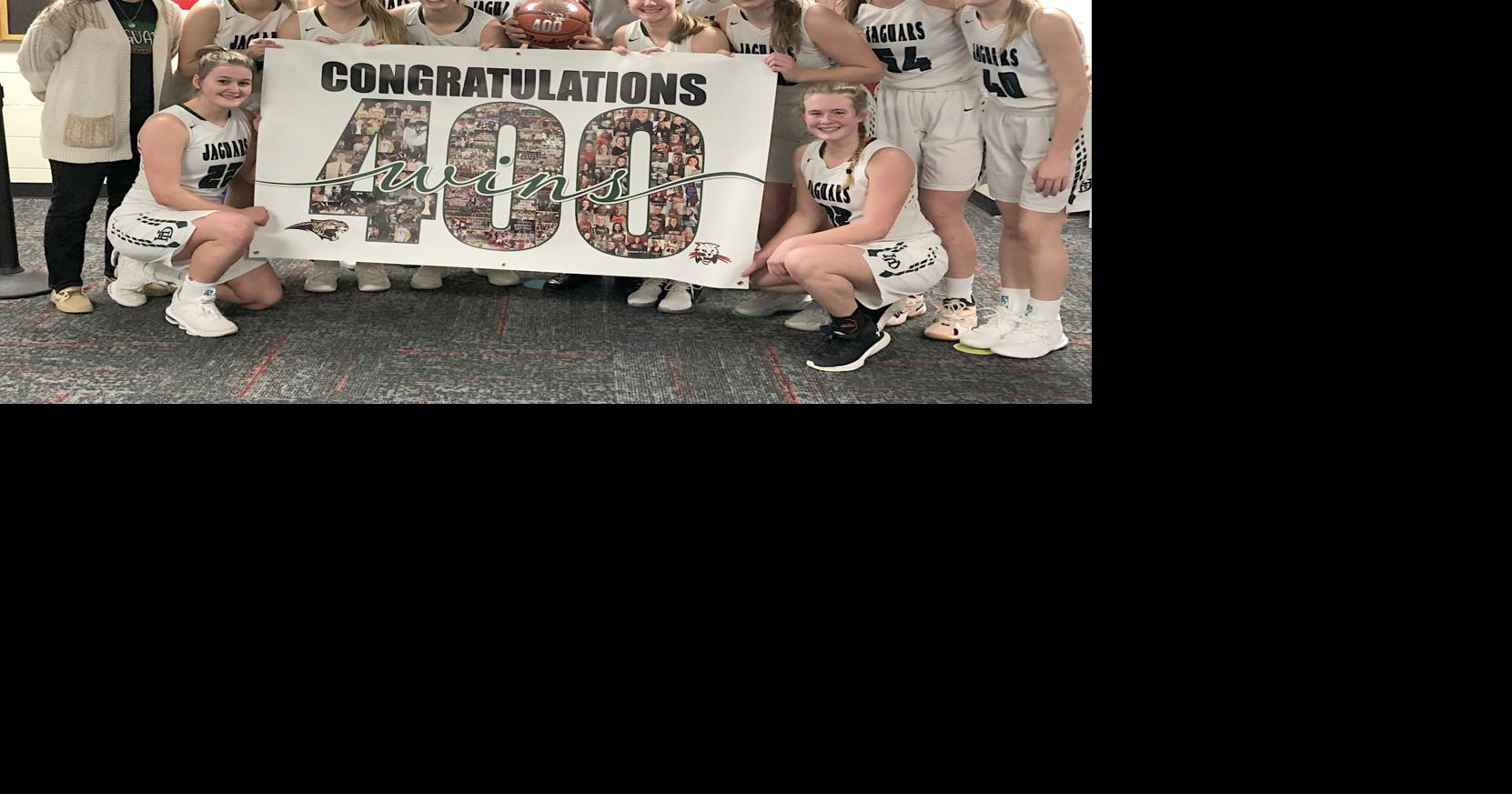 HowellsDodge head coach Scott Polacek reaches 400 career wins