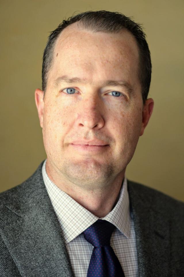 Ear, nose and throat doctor brings medical expertise to the Valley