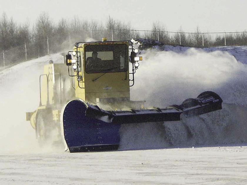 Helping Team Keep Jber Clear Of Snow Ice Arctic Warrior Frontiersman Com