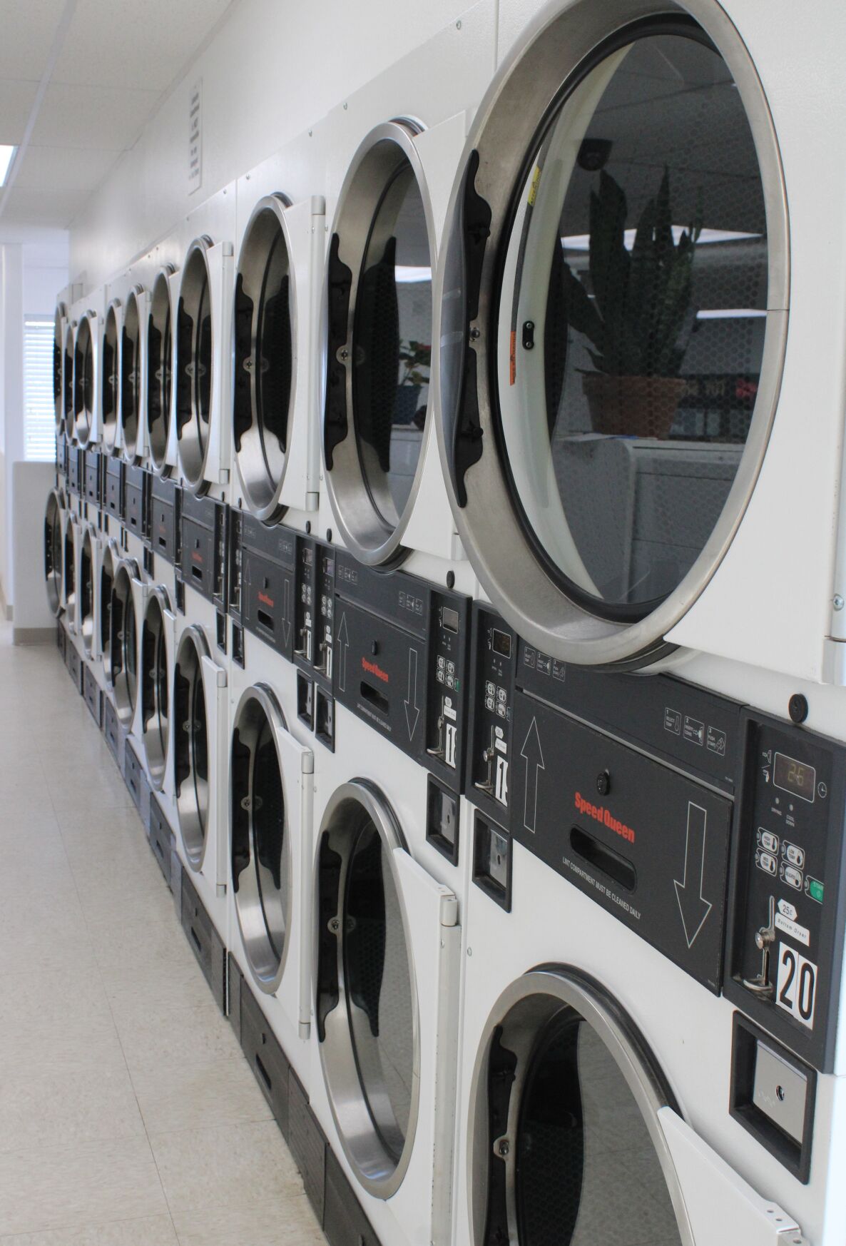 Lakeside Laundromat opens in Big Lake Business frontiersman