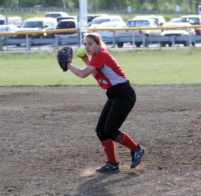 Seniors Lead Warriors Into State Softball Tourney Local Sports News Frontiersman Com