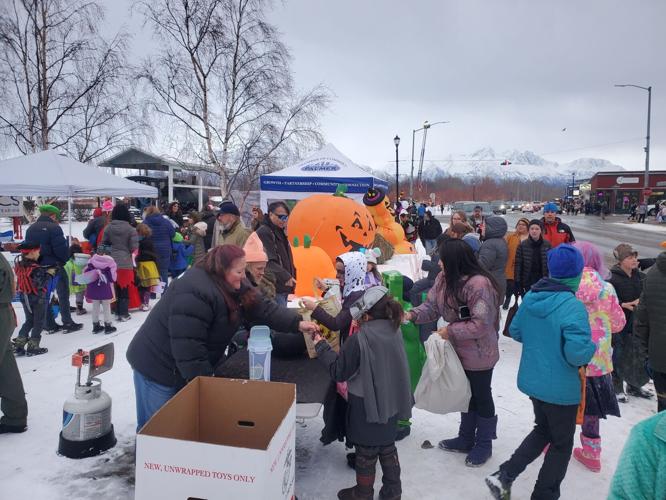 Palmer Chamber sees large turnout during annual Trick or Treat Treat event Local News Stories