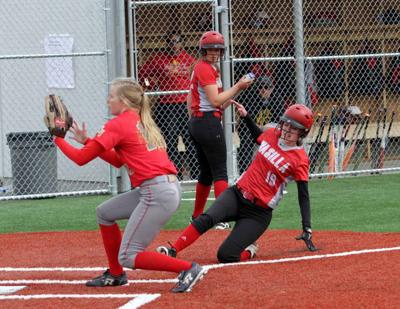 Warriors Back In State Softball Tourney Local Sports News Frontiersman Com