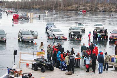 Annual Ice Fishing Derby Helps Kids Chill Out Valley Life Frontiersman Com