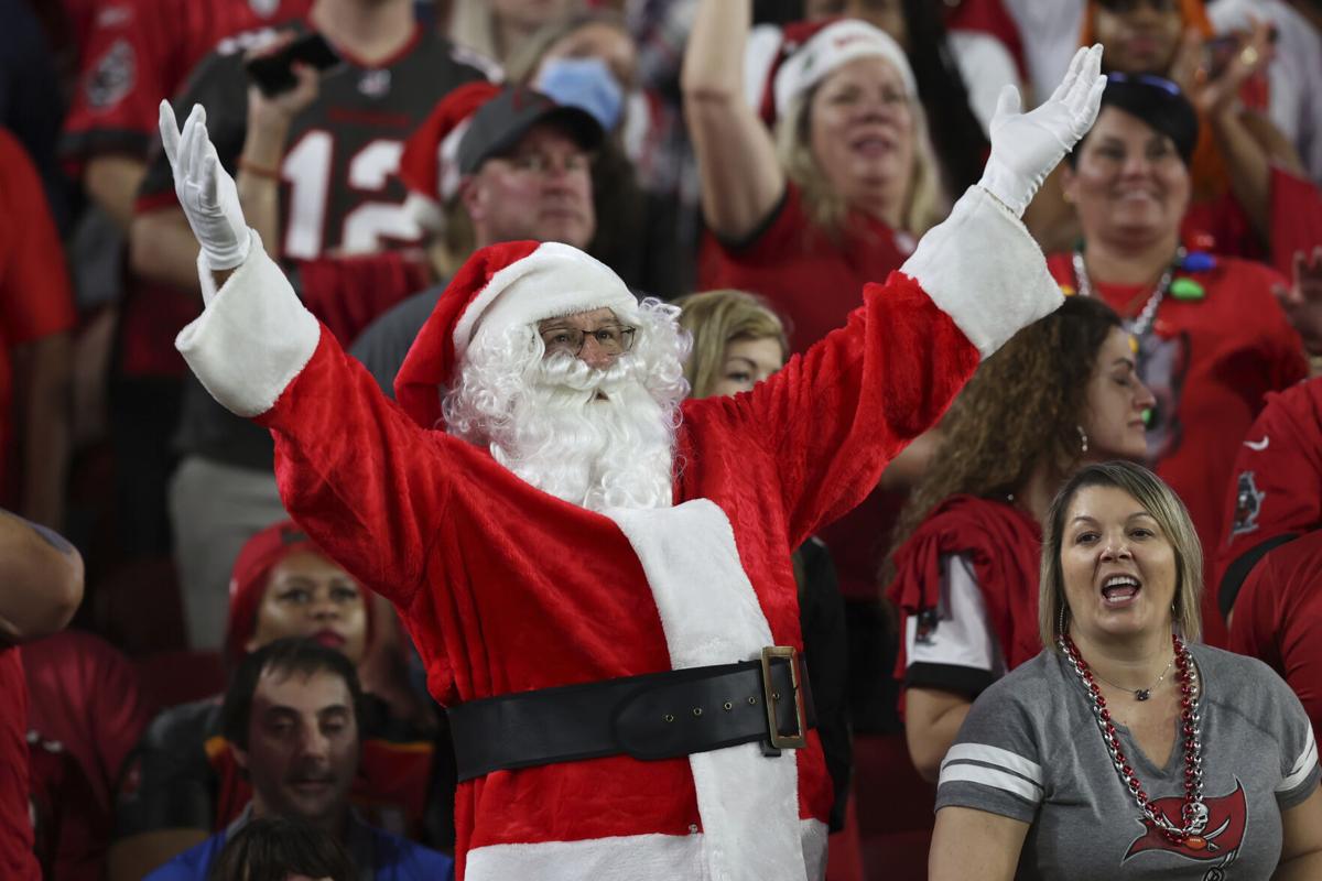 Thursday Night Football Predictions / Week 15 NFL Picks / College Bowl