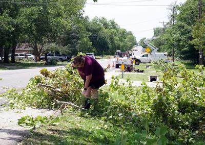 Photo Downburst Takes Out Trees Power Local News Gainesvilleregister Com