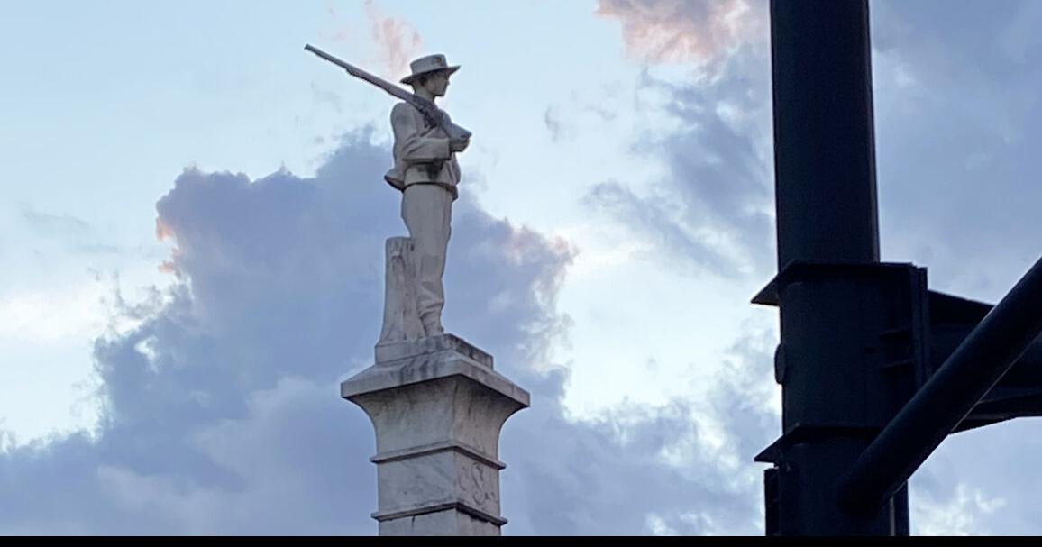 FULL REPORT County judge seeks vote on Confederate monument; poll
