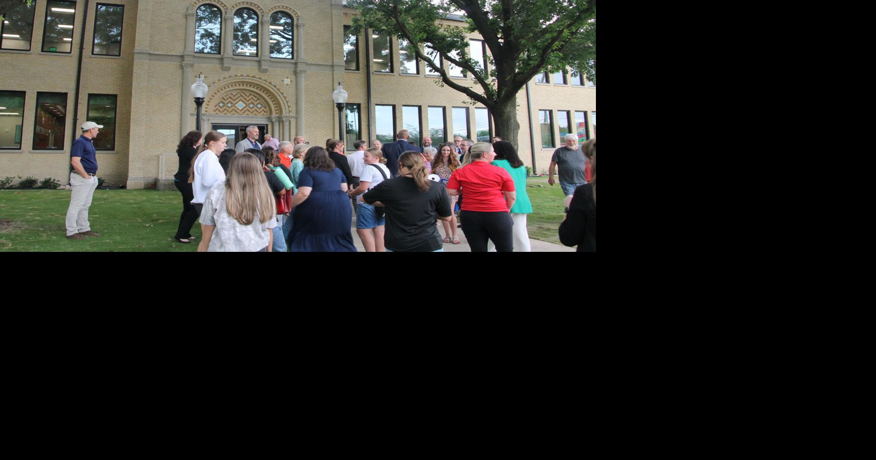 GISD hosts admin open house