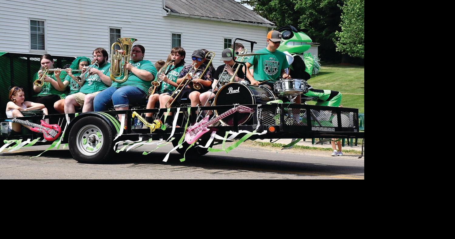 Happy Birthday, Scales Mound! Scales Mound hosts celebration for the