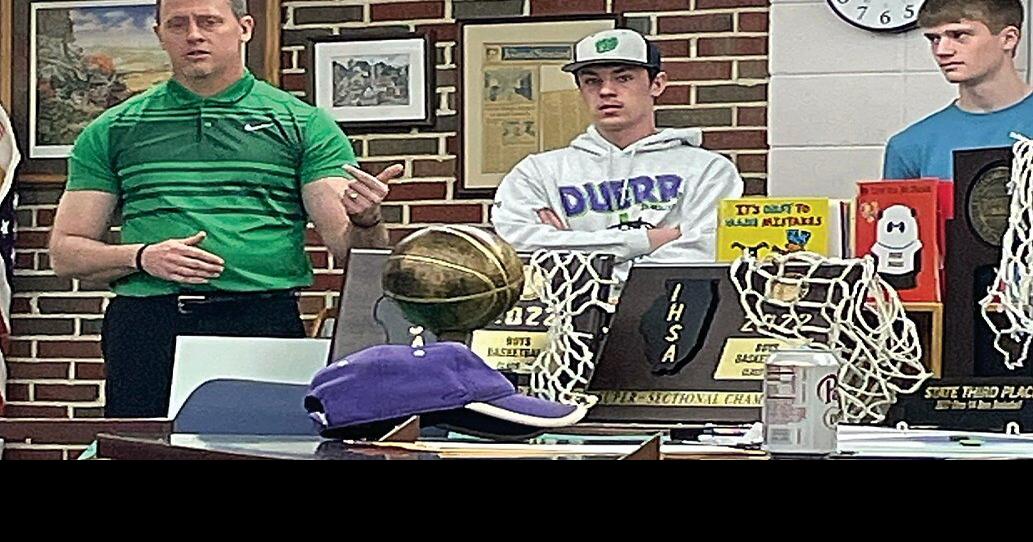 Celebrating history Scales Mound school board recognizes