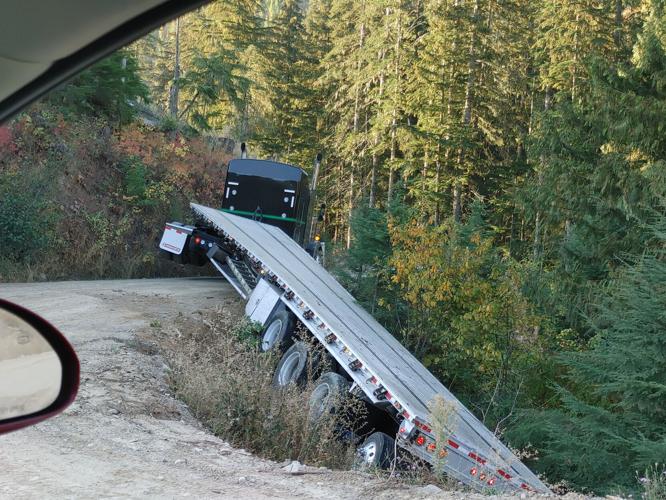 A semi truck was reported as having gone off the road at the 10 mile marker around 8 a.m., Friday October 14. A Jack Buell crane truck responded at 9 a.m. to help the driver of the semi according to the Benewah County Sheriff's Office.