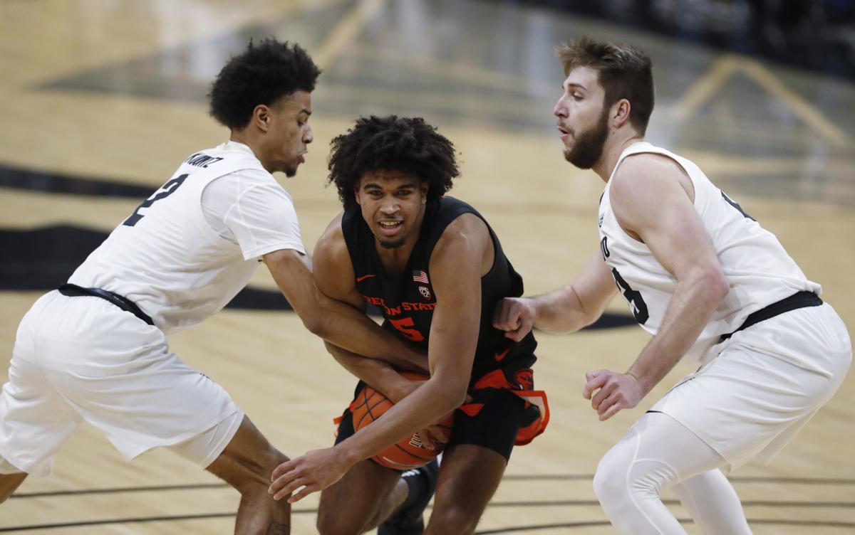 Osu Men S Basketball Beavers Rally Late To Salvage Split With Win