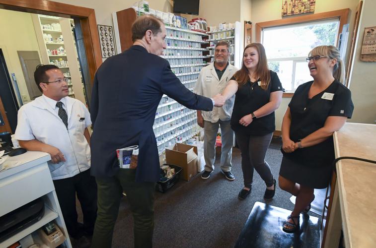 Sen. Wyden in Philomath