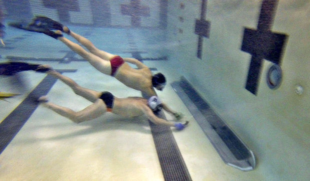 Underwater Hockey Timing Endurance And Luck All Play A Part In New underwater-hockey-timing-endurance-and-luck-all-play-a-part-in-new