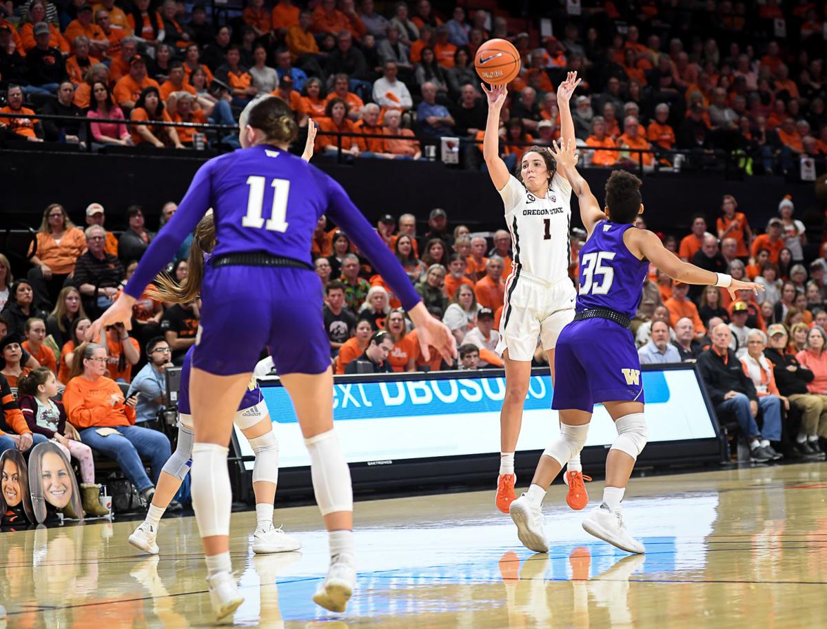 Osu Women S Basketball Beavers Pull Away In Fourth To Top Huskies