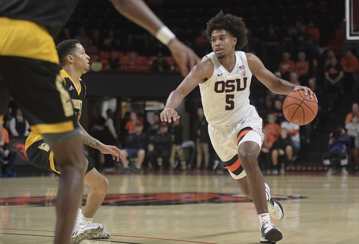 Osu Men S Basketball Hot Shooting Beavers Blast Spartans In Las