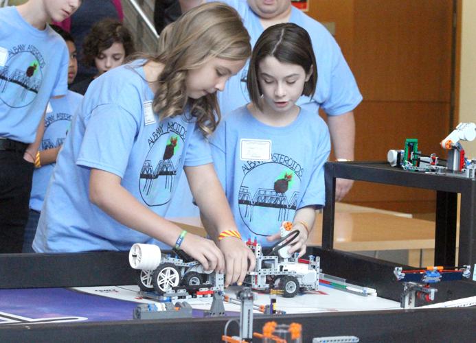 When count: Young robotics students learn to work under pressure